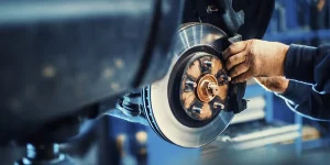 Mantenimiento de los frenos del coche: Guía completa y consejos de expertos para un viaje seguro